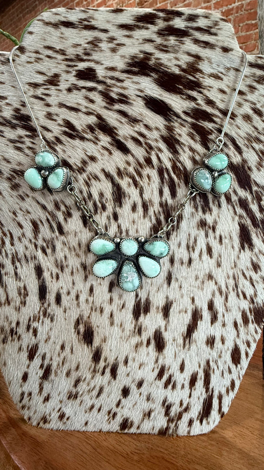 Paloma Variscite turquoise with 16” paper chain